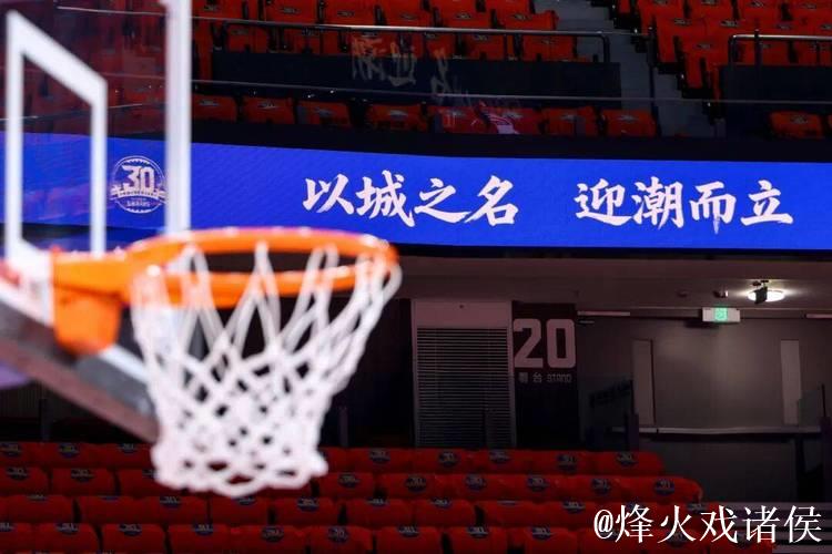 三十周年之夜,七连胜是最好的礼物:上海男篮大胜卫冕冠军,检验来得正是时候 三十周年之夜,七连胜是最好的礼物:上海男篮大胜卫冕冠军,检验来得正是时候